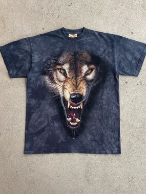1999 Vintage The Mountain Wolf Tie-Dye Tee Shirt